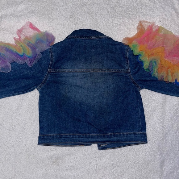 4 pair of Jeans 1 Jean Jacket 1 pair of Socks - Picture 7 of 15